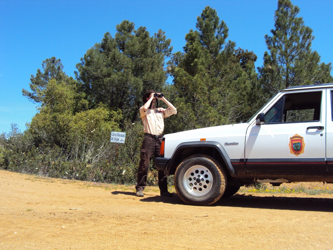 Alberto Esteban, vigilante rural