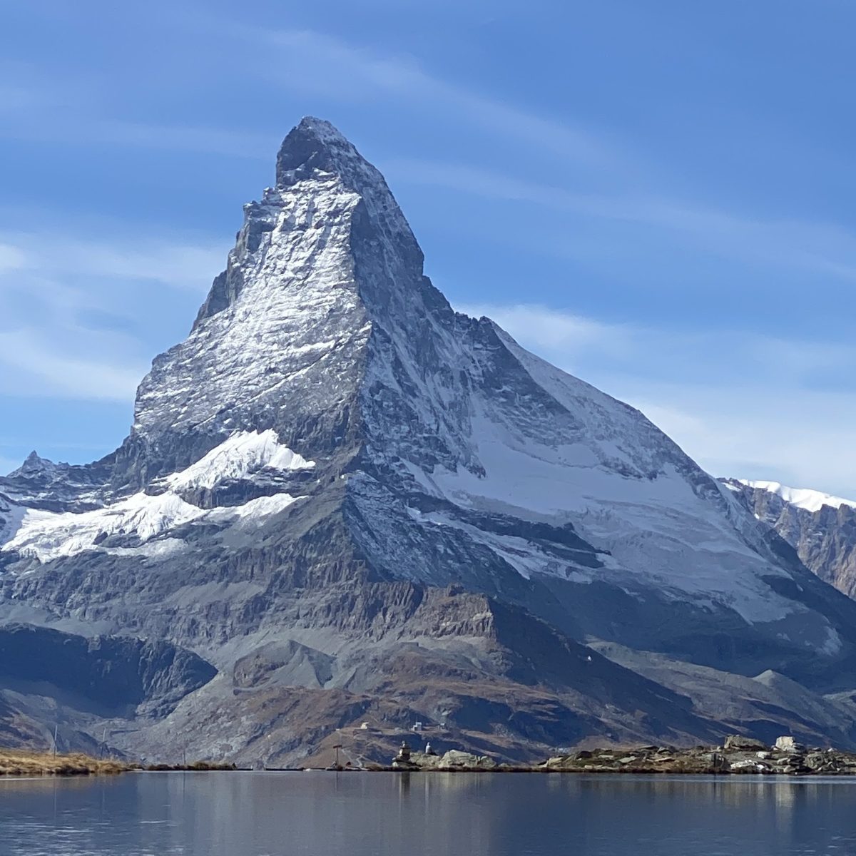 LOS CINCO LAGOS DE&nbsp;ZERMATT